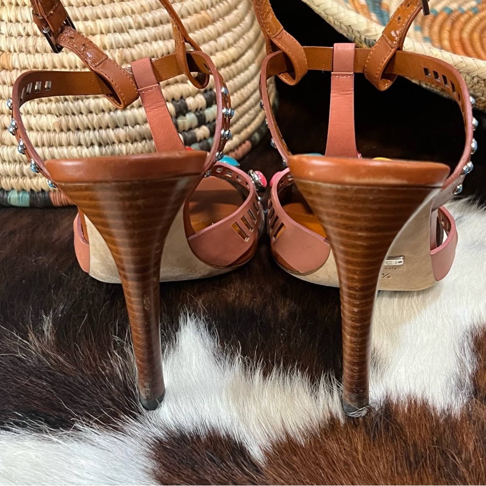 ✅ GUCCI 💯 AUTHENTIC Leather Sandals Size 37 1/2 (6.5) - Picture 4 of 10